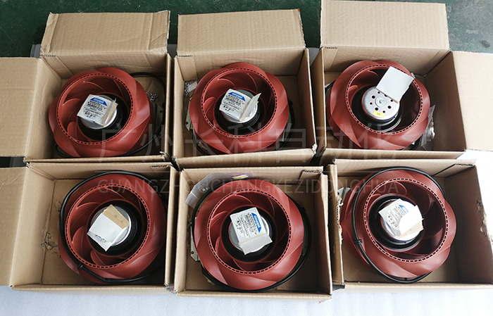 庫(kù)卡C4控制柜冷卻風(fēng)扇00-176-743 庫(kù)卡C4控制柜冷卻風(fēng)扇00-176-743