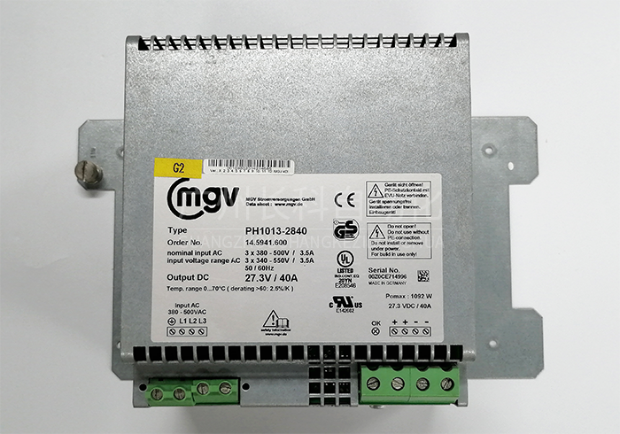 庫(kù)卡機(jī)制器電源模塊00109802 PH1013-2840 庫(kù)卡控制器電源模塊00109802 PH1013-2840