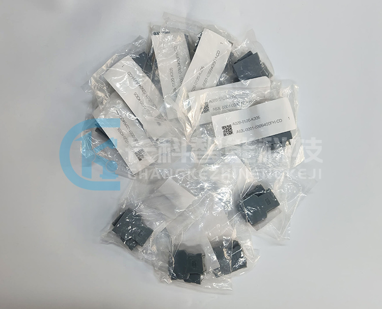 發(fā)那科驅(qū)動器20芯插頭A02B-0120-K305 發(fā)那科驅(qū)動器20芯插頭A02B-0120-K305