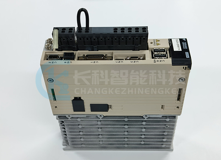 安川400W伺服驅(qū)動器SGDV-2R8A11A 安川400W伺服驅(qū)動器SGDV-2R8A11A