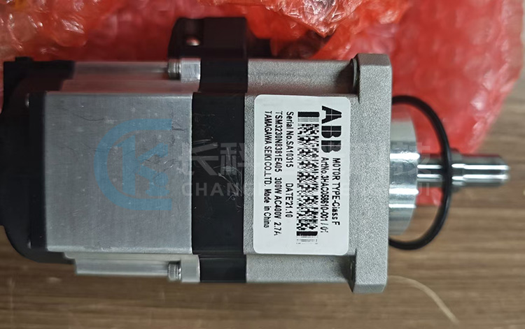 ABB機器人IRB1200三軸伺服電機3HAC058610-001/01 ABB機器人IRB1200三軸伺服電機3HAC058610-001/01